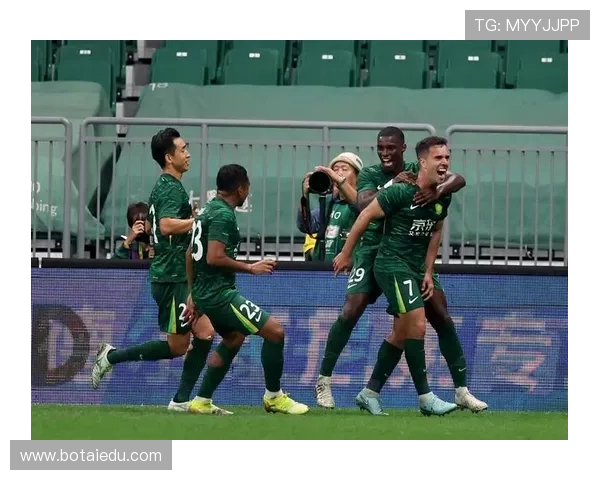 申花亚冠收官零轮换三叉戟齐发