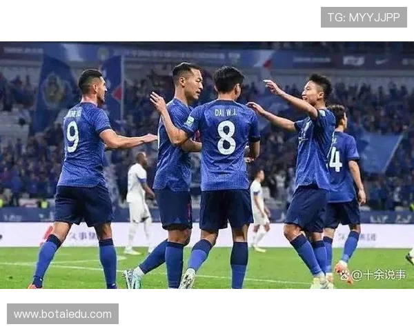 申花不变阵迎战蓉城外援对决